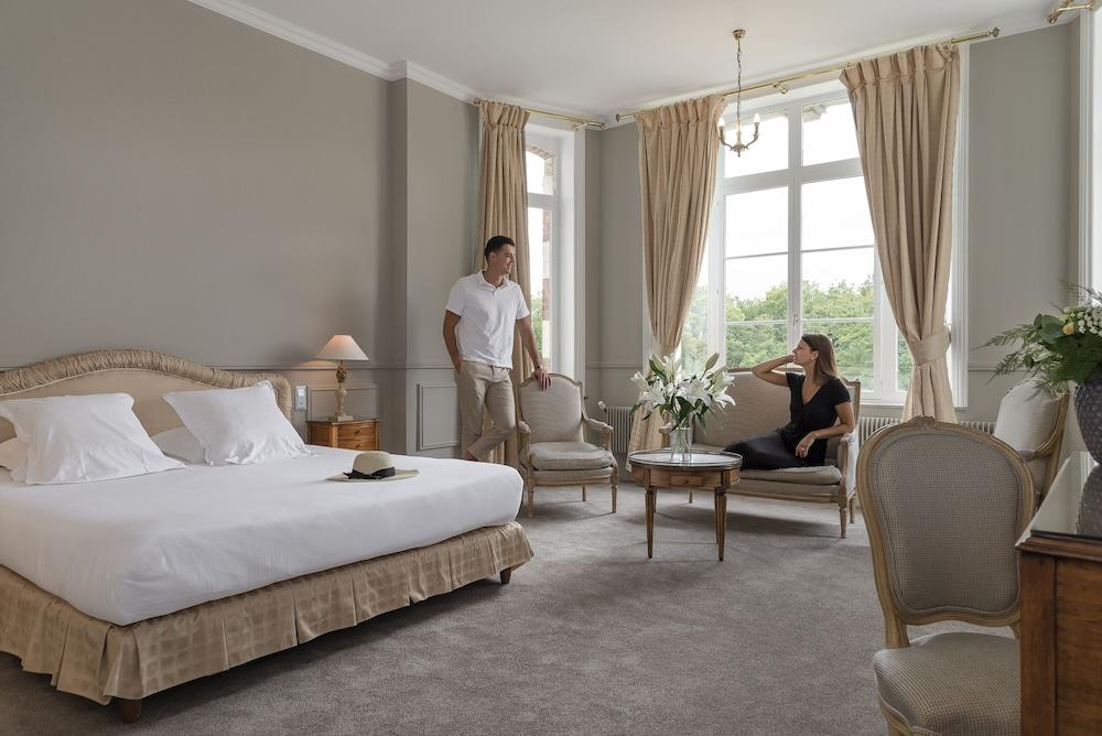 Hotel Chateau Tilques Екстер'єр фото