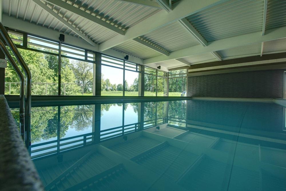 Hotel Chateau Tilques Екстер'єр фото