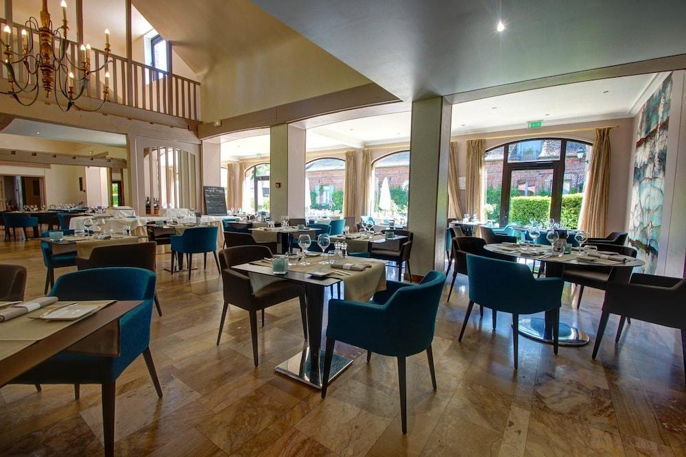 Hotel Chateau Tilques Екстер'єр фото