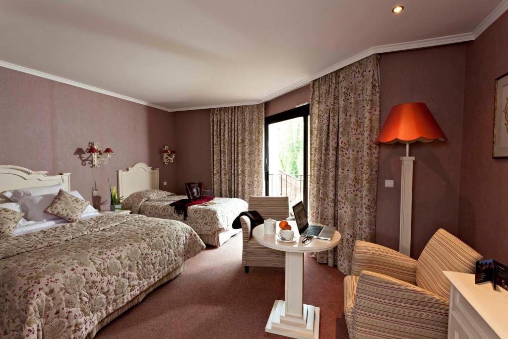 Hotel Chateau Tilques Екстер'єр фото