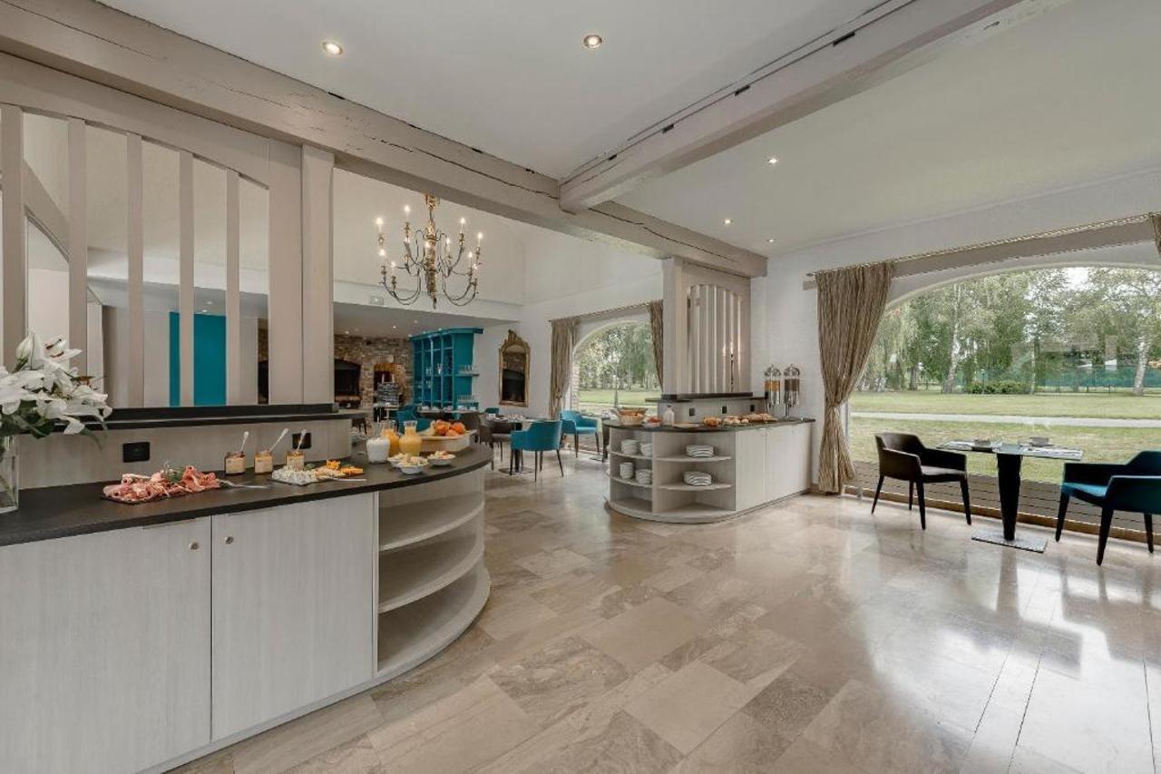 Hotel Chateau Tilques Екстер'єр фото