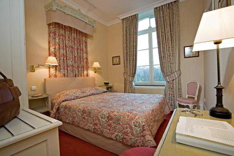 Hotel Chateau Tilques Екстер'єр фото