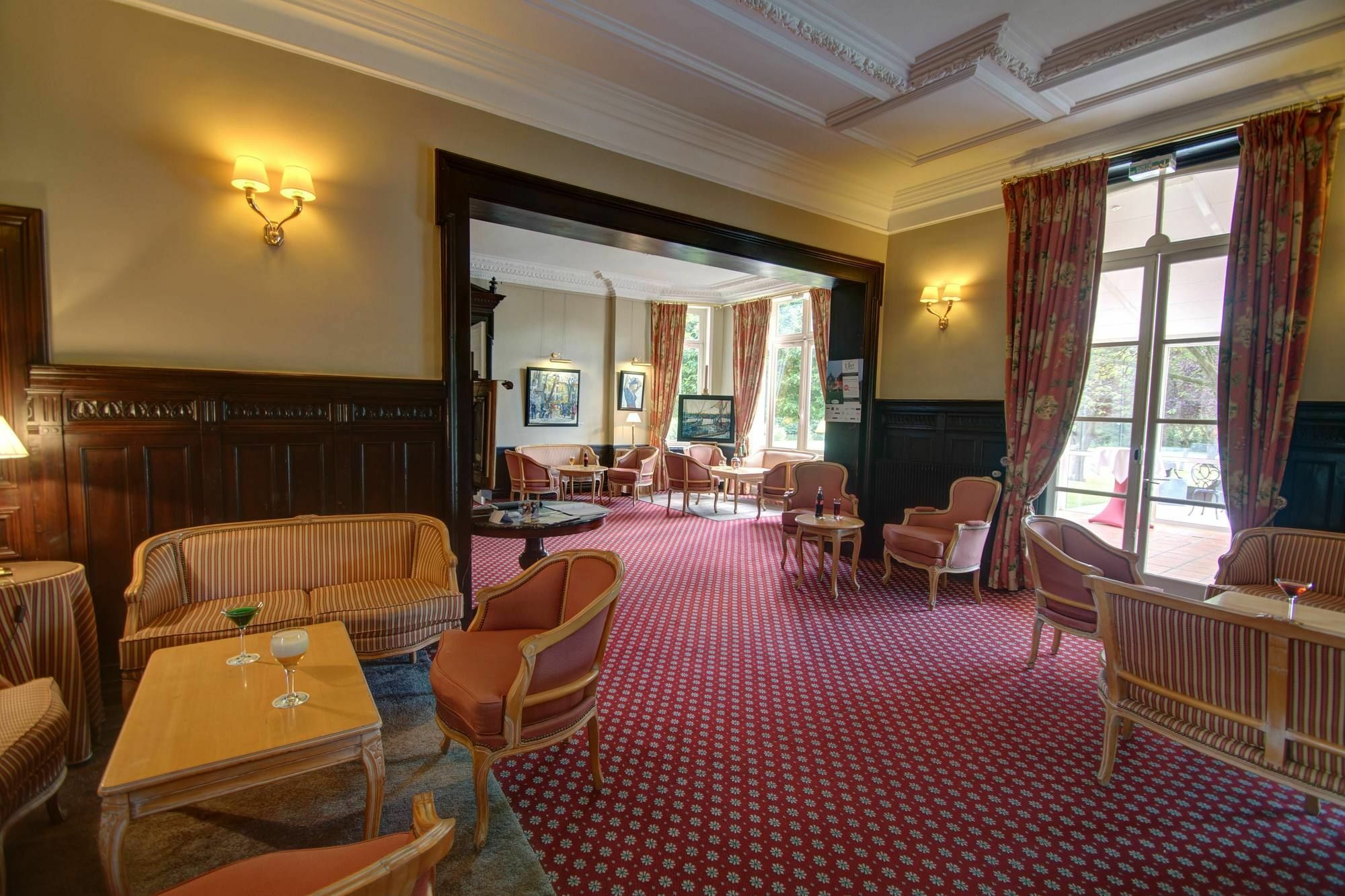 Hotel Chateau Tilques Екстер'єр фото